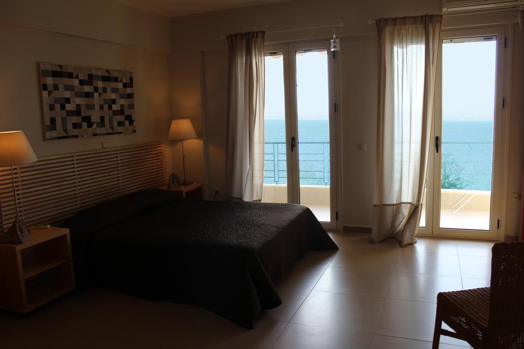 Avia Holiday Homes Екстериор снимка