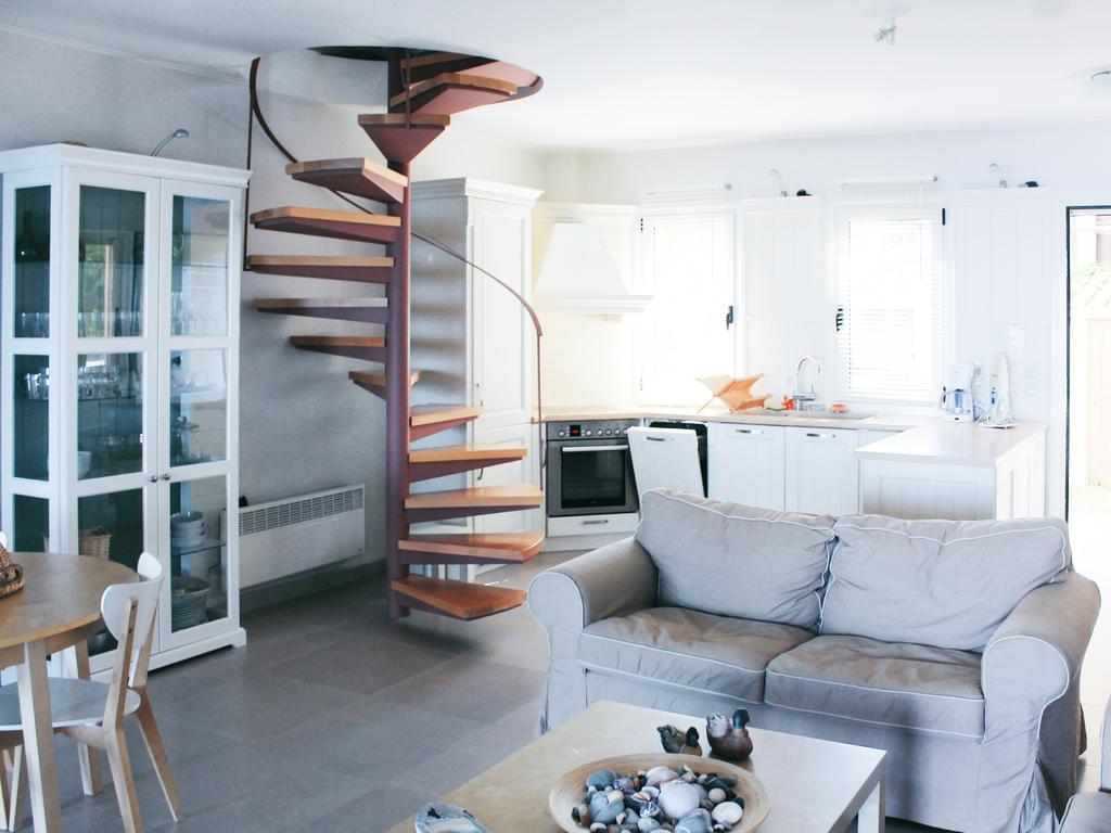 Avia Holiday Homes Екстериор снимка
